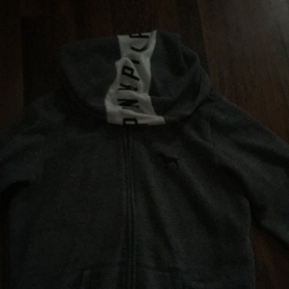 Pink hoodie hoodie strings missing